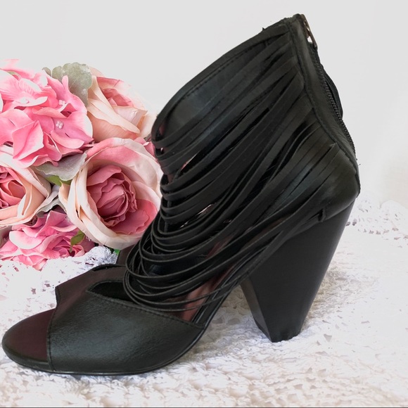 MATISSE SKYLINE SADDLE BLACK LEATHER OPEN TOE  BOOTIE SANDALS - Picture 5 of 13